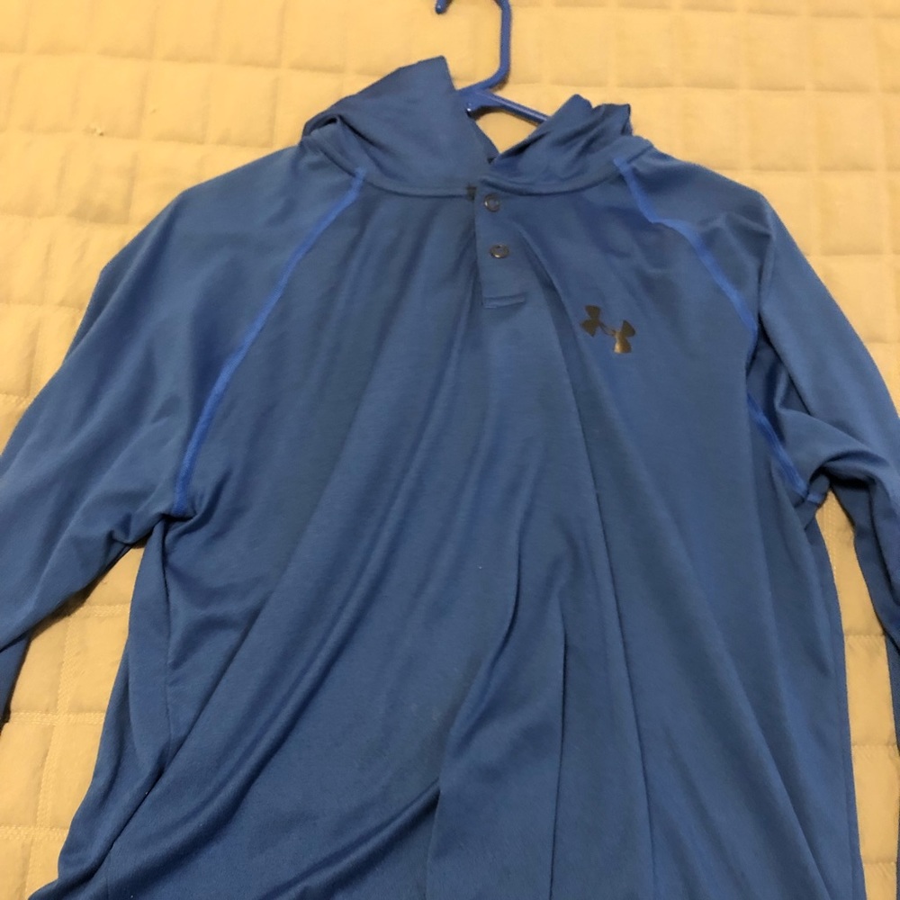Under armour hoodie pull over